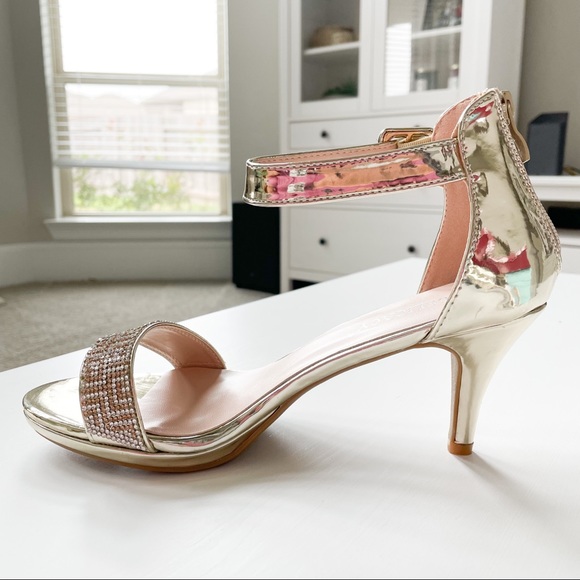 Delicacy Gold Pat Heels Excited-105 - Picture 3 of 8